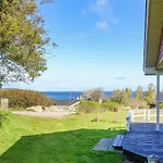 Feriehus Awesome In