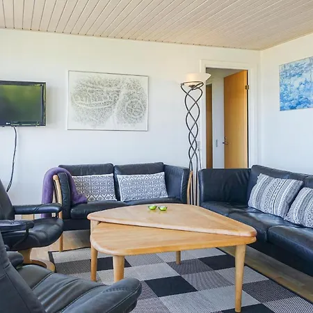 Awesome In With House Sea View *